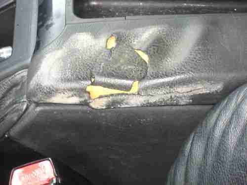1998 BMW 528 I BLACK BEAUTY STARTS AND DRIVES NEEDS HEADGASKET AND NO RESERVE, image 17