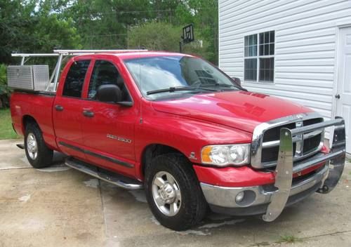 2004 dodge ram 2500 slt quad cab cummins diesel only 115k miles!  great cond