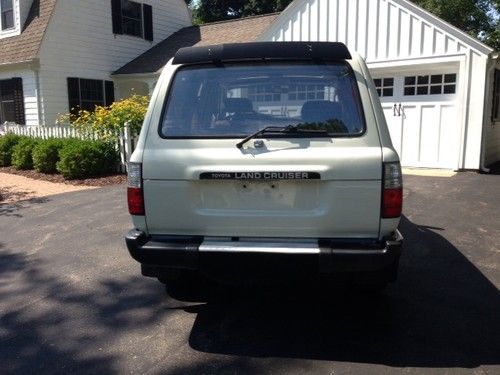 1996 Toyota Land Cruiser Base Sport Utility 4-Door 4.5L, image 5