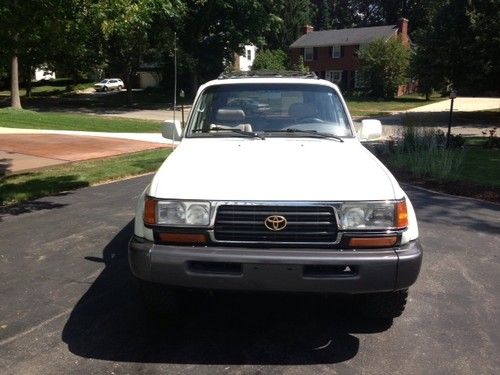 1996 Toyota Land Cruiser Base Sport Utility 4-Door 4.5L, image 6