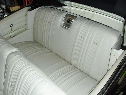 327 cid 275 hp (L30) Convertible, image 10