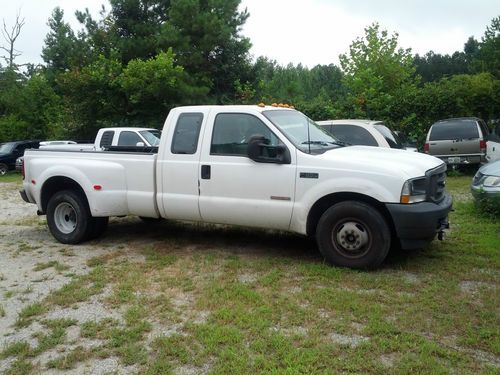 2003 ford f-350 with fifth wheel hitch