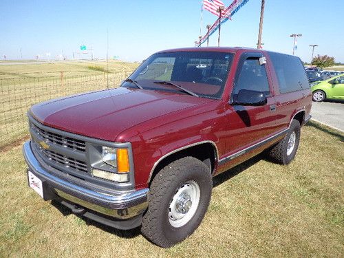 1999 chevrolet tahoe 4x4 2 door