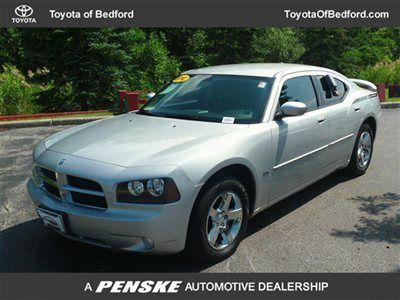 Charger sxt, rwd, silver, 66467 miles, ready to move!