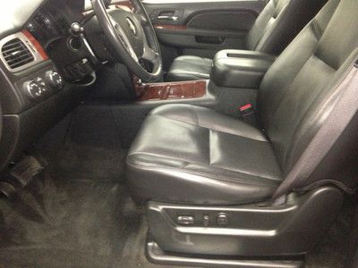 LTZ 5.3L Navigation NAV GPS 4WD 4X4 Dual Screen Rear DVD MP3 CD Dual Zone AC, image 2