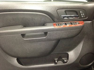 LTZ 5.3L Navigation NAV GPS 4WD 4X4 Dual Screen Rear DVD MP3 CD Dual Zone AC, image 14