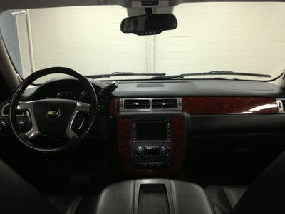 LTZ 5.3L Navigation NAV GPS 4WD 4X4 Dual Screen Rear DVD MP3 CD Dual Zone AC, image 16