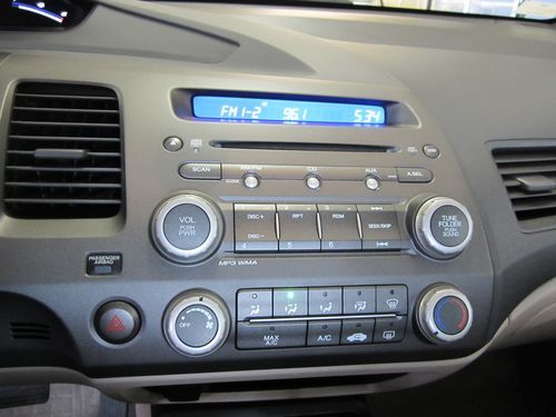 2009 Honda Civic LX Sedan 4-Door 1.8L Automatic - Super Low Miles!, image 9