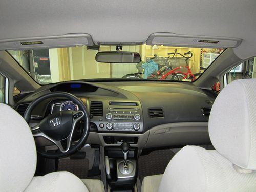 2009 Honda Civic LX Sedan 4-Door 1.8L Automatic - Super Low Miles!, image 12