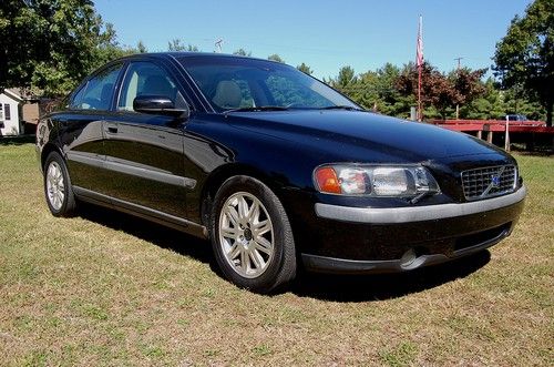 No reserve   one owner  2004 volvo s-60 sedan 2.5 l turbo moonroof leather cd