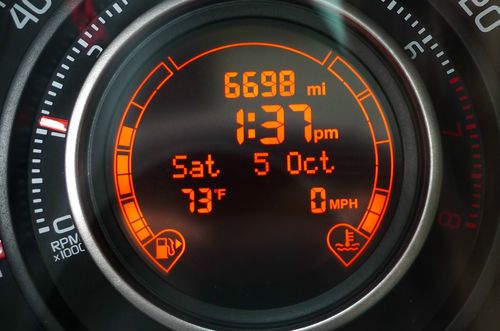 FIAT 500 ABARTH - ALL OPTIONS plus TWM SPORT SHIFTER and set Winter Tires/Rims, image 4