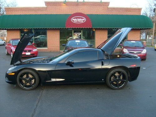 2009 chevrolet corvette base coupe 2-door 6.2l