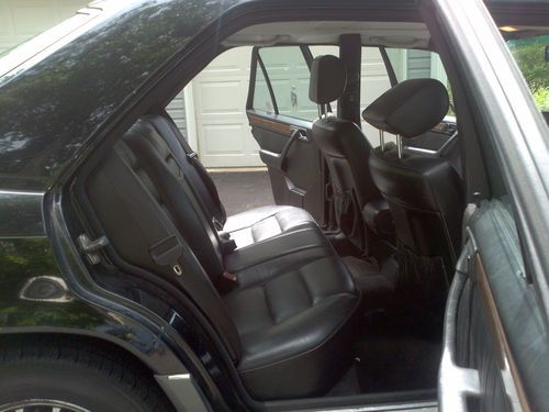 '90 Mercedes 300E 4 Door, Collection Grade. Runs Excellent, Fly In Drive Home., image 10