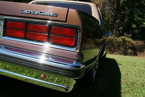 1988 Chevrolet Caprice Classic Brougham Sedan 4-Door 5.0L, US $4,900.00, image 4