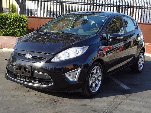 2012 ford fiesta ses damaged salvage runs! economical low miles perfect fixer!!