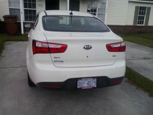 2013 kia rio lx sedan 4-door 1.6l