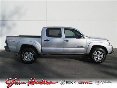 Prerunner trd package, auto, v6, rear camera, bedliner, 18