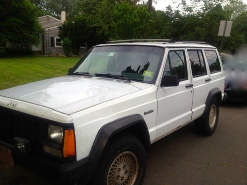 Jeep cherokee classic 1995 4x4  parts or project