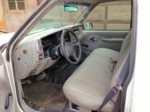 2000 Chevrolet C3500 Pickup Truck Utility Bed 101k miles, image 7