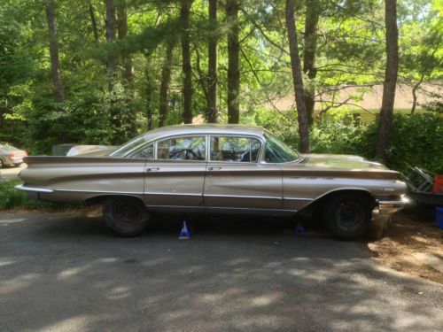 1960 buick electra base sedan 4-door 6.6l