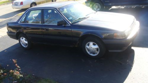 1992 mazda 626 dx 4 door sedan