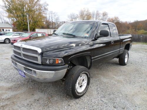 No reserve 2001 dodge ram 4x4 w/ manual transmission