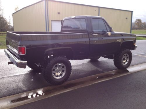 Beautiful 1986 Chevy Silverado, US $12,950.00, image 2