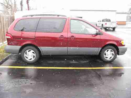 2001 Toyota Sienna LE Mini Passenger Van 5-Door 3.0L, image 7