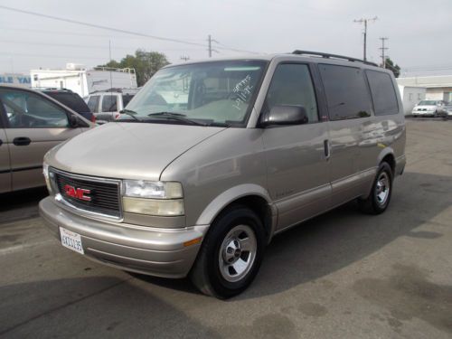 2001 gmc safari, no reserve