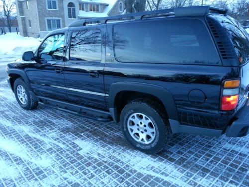 2005 chevy suburban z71 v8 5.3l 4wd leather entertainment