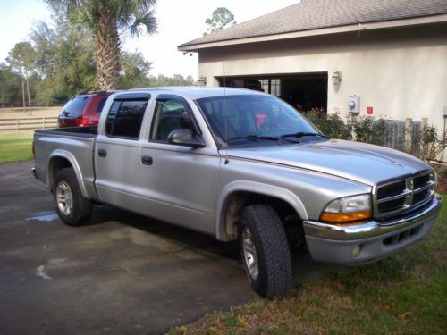 Dodge dakota slt quad cab  ultra clean 2003