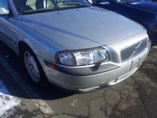 2002 volvo s80 runs &amp; drive nice car can drive it home