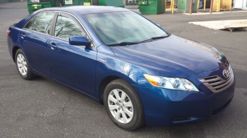 2008,great condition,navigation,hybrid,clean carfax and autocheck,gas saver!!!