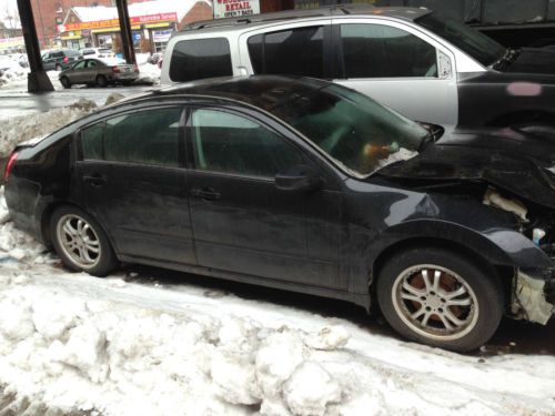 2007 nissan maxima sl sedan 4-door 3.5l front end damage great for parts!