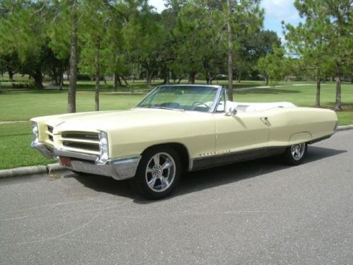 Pontiac bonneville convertible, 455 big block, power top, power seats, a/c