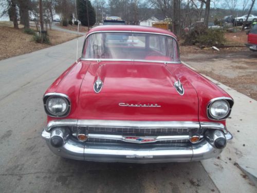 1957  Station Wagon 210 2 door, image 3