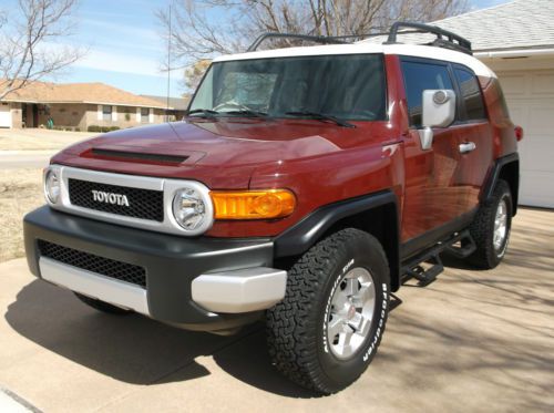 2011 toyota fj cruiser base sport utility 4-door 4.0l