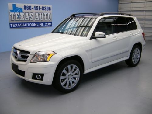 We finance!!!  2011 mercedes-benz glk350 pano roof nav heated leather texas auto