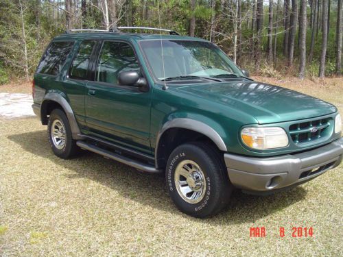 2000 ford explorer sport super clean