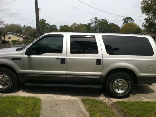 2004 ford excursion - 1 owner - 48k miles