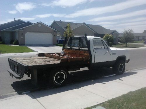 Dodge power wagon 4x4 1/2 ton