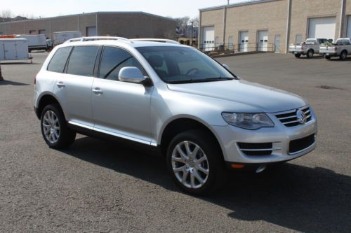 2008 volkswagen touareg base sport utility 4-door 4.2l