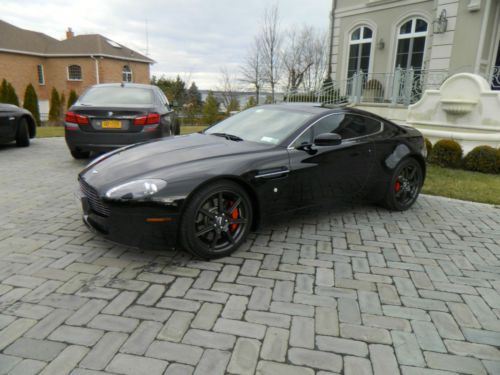 2007 aston martin v8 vantage base hatchback 2-door 4.3l