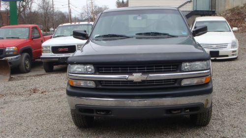 2000 chevrolet k 2500 4x4 extended cab 4 drs 8ft bed look/runs great no reserve