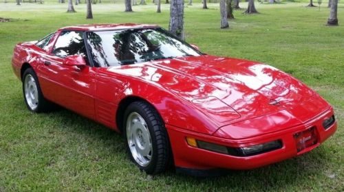 1991 chevrolet corvette base hatchback 2-door 5.7l t-top red low mileage