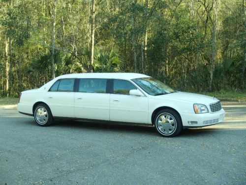 2005 cadillac funeral six door limo funeral hearse