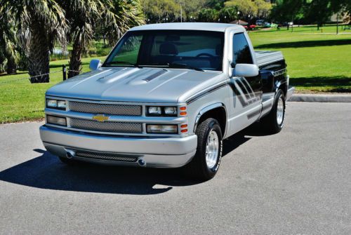 Fully restored mint custom 1989 chevrolet 1500 stepside one of and kind must see