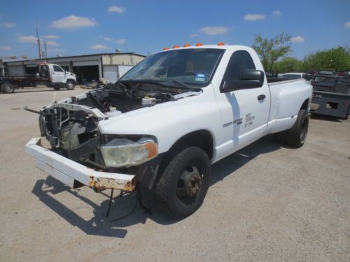 2003 dodge ram 3500 regular cab dually pick up truck as-is for parts only