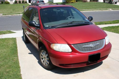 2002 chrysler town &amp; country ex - minivan - runs strong