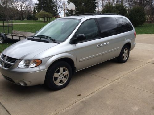 Dodge grand caravan 2006